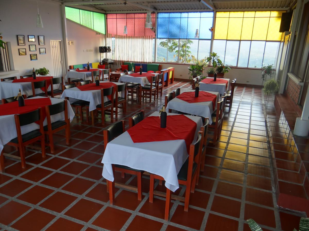 Palestina Ecohotel Chinchiná Exteriör bild